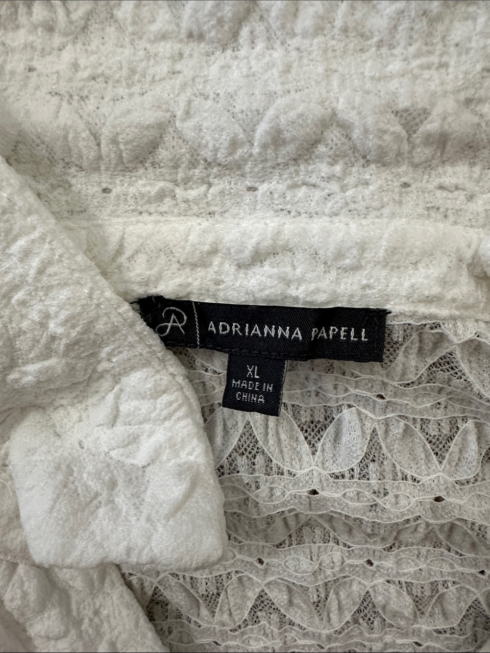Adrianna Papell White Textured Lace Button-Up Collared Top. Size XL. - Picture 9 of 9